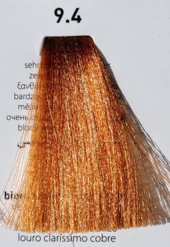 9.4 bardzo jasny blond miedziany rr line real color trwała farba do wlosow z amoniakiem - zdjecie w pelnym sloncu - na palecie jest bardziej miedziane.jpg