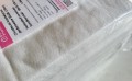 chusteczki kosmetyczne wloknina perforowana delikatna i miekka 100sztuk 50x38cm k-008-100F 5903933700854 - dziurki perforacja w wlokninie .jpg