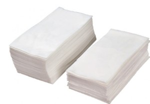 Ręcznik fryzjerski włóknina perforowana płaty 50x70cm 48g medyczny PREMIUM100 szt.